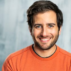 Andrew Fromer headshot_photo credit Kayvon Esmaili